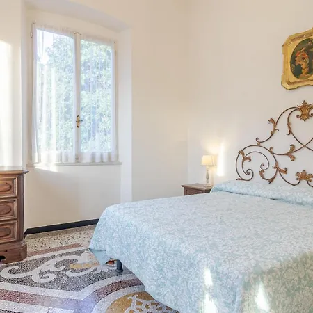 3 Bedroom Pet Friendly In *