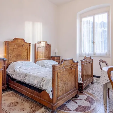 3 Bedroom Pet Friendly In Zoagli