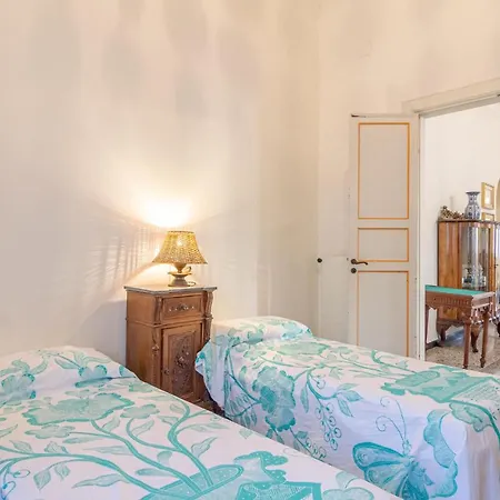 3 Bedroom Pet Friendly In * Zoagli